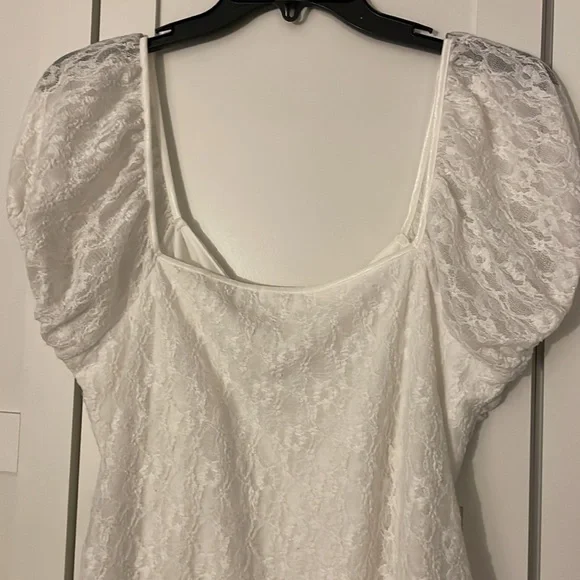 Ruched Lace Minidress In Ivory - Picture 7 of 8